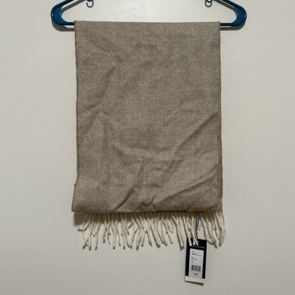 Vineyard Vines NWT Herringbone‎ Alpaca Scarf in Driftwood